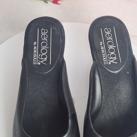 Aerology by AER0SOLES Sling Pump Open Toe Beige Leather Rubber Sole Size: 7 - Picture 10 of 12